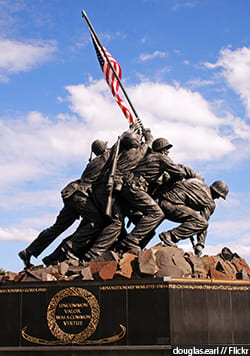 Marine Corps War Memorial (Iwo Jima)